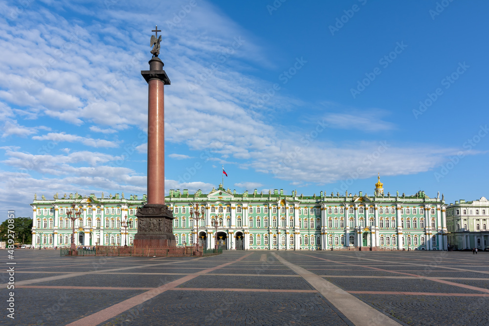 Alexander column and Winter Palace (Hermitage museum) on Palace square, Saint Petersburg, Russia