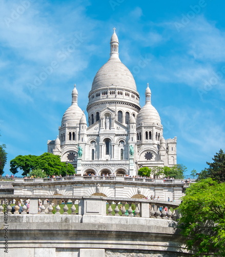 Basilica of Sacre Coeur  Sacred Heart  on Montmartre hill  Paris  France