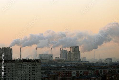 Air pollution, CHP pipes, sun dawn © ivanchik29