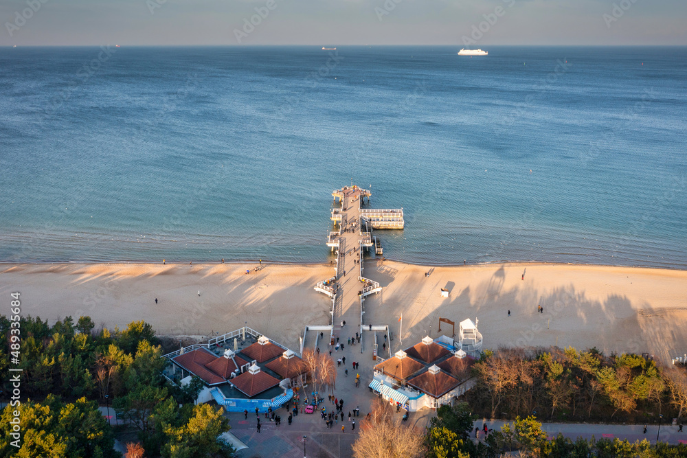 Obraz premium Pier in Brzezno and the beach of the Baltic Sea in Gdansk. Poland
