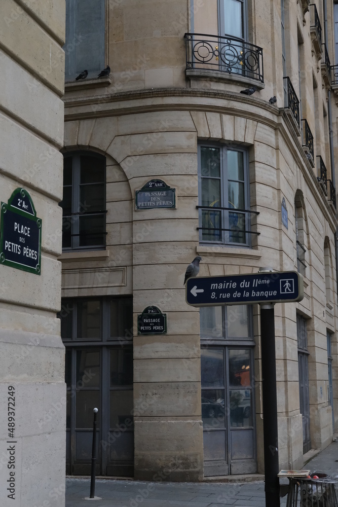 Obraz premium In the streets of Paris. the 23rd February 2022.