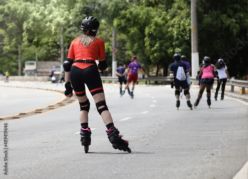 woman skates on the road