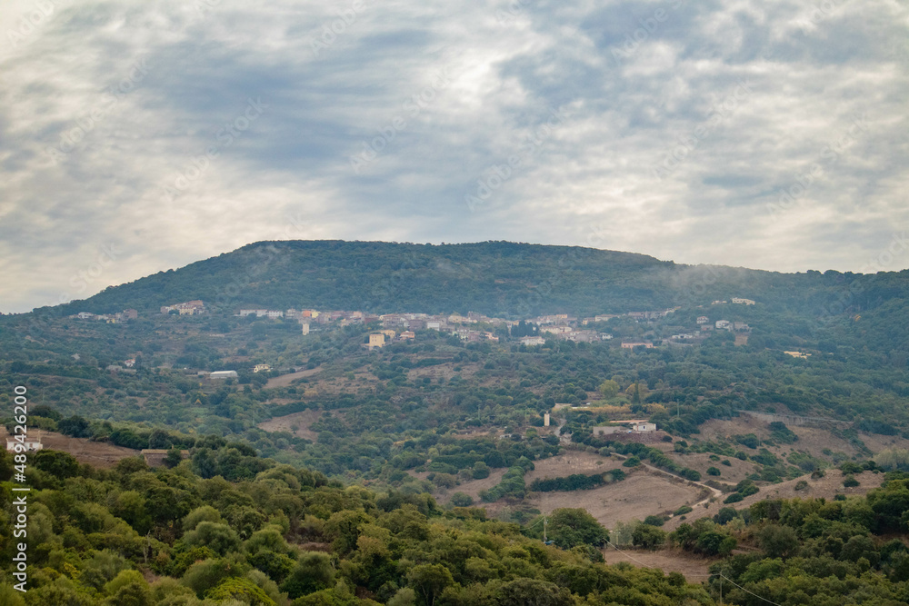 Paesaggio sul paese di Sorradile, provincia di Oristano, Sardegna