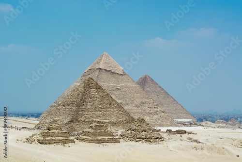 pyramids of giza