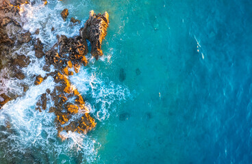 Sierkussen Luchtfoto strand Middellandse Zee met rotsen luchtperspectief  © biletskiyevgeniy