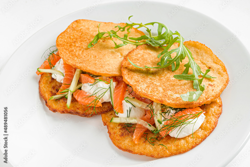 potato pancakes with salmon and cream cheese potato pancakes with salmon and cream cheese