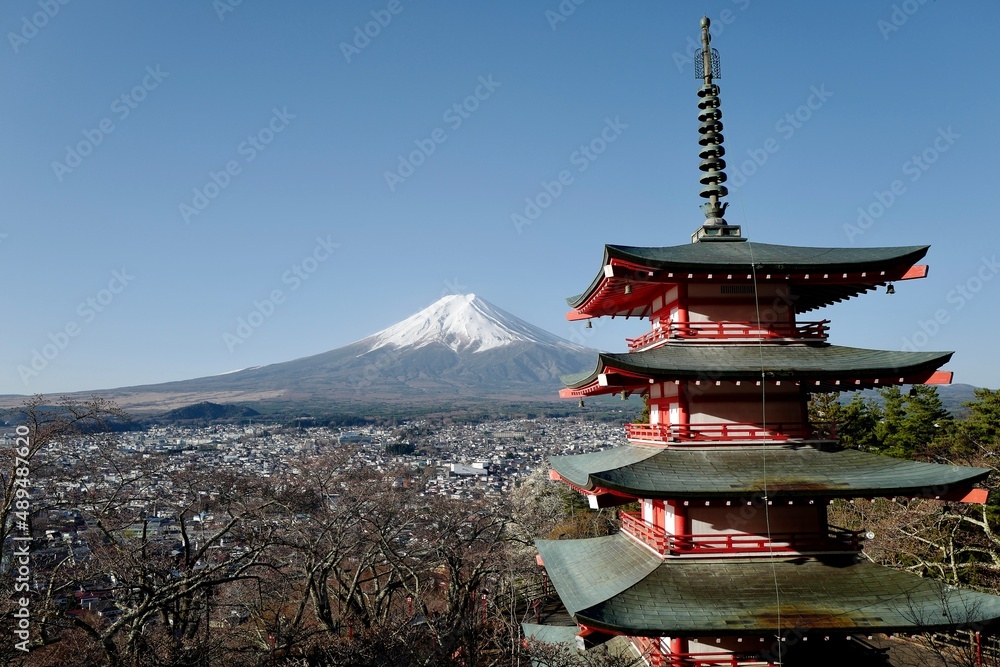 The Chureito Pagoda is a five storied pagoda on the mountainside overlooking Fujiyoshida City and Mount Fuji 