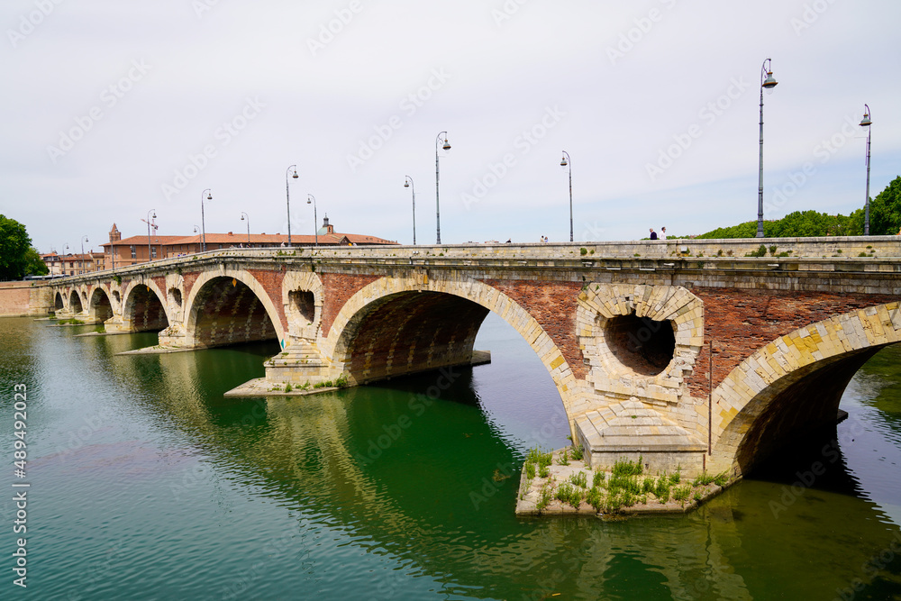 Toulouse and Pont Neuf bridge new stone across Garonne river