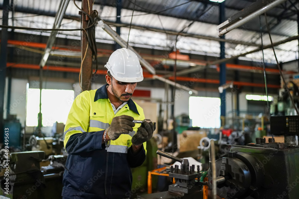 Professional men engineer worker skills quality, maintenance, training industry factory worker , warehouse Workshop for factory operators, mechanical engineering team production. Professional men engineer worker skills quality, maintenance, training industry factory worker , warehouse Workshop for factory operators, mechanical engineering team production.