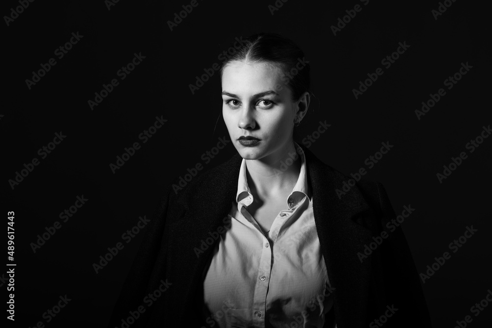 Fototapeta premium Caucasian woman portrait in black and white