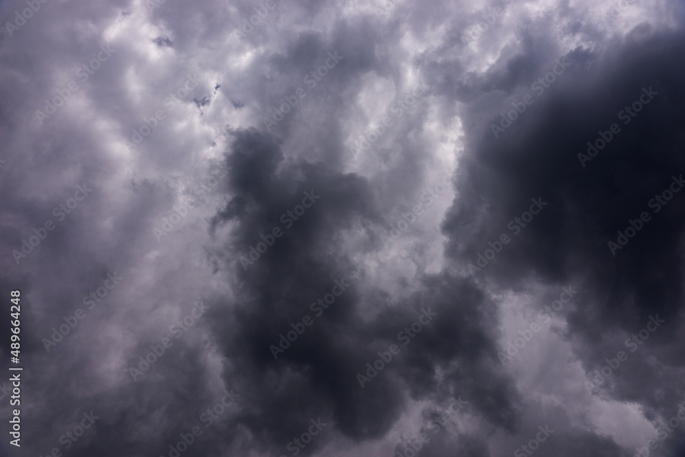 Obraz premium Dramatic dark cloudscape. Dark storm clouds as background