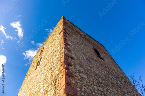 Frühlingsspaziergang rund um die Burgruine Brandenburg im wunderschönen Werratal - Lauchroeden - Thüringen photo