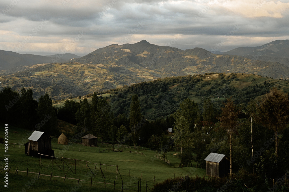 Obraz premium 15 Mountains landscape