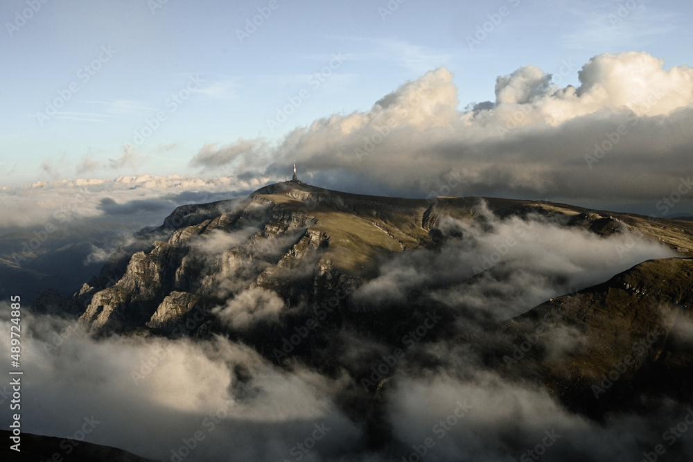 25 Omu Mountains landscape 25 Omu Mountains landscape