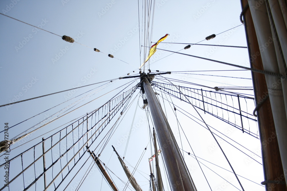 Fototapeta premium ship mast