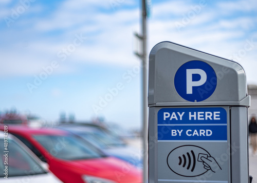 Parking meter with contactless