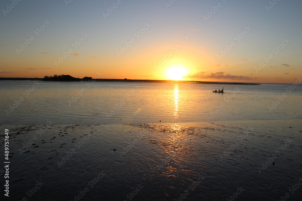 Naklejka premium sunset on the beach