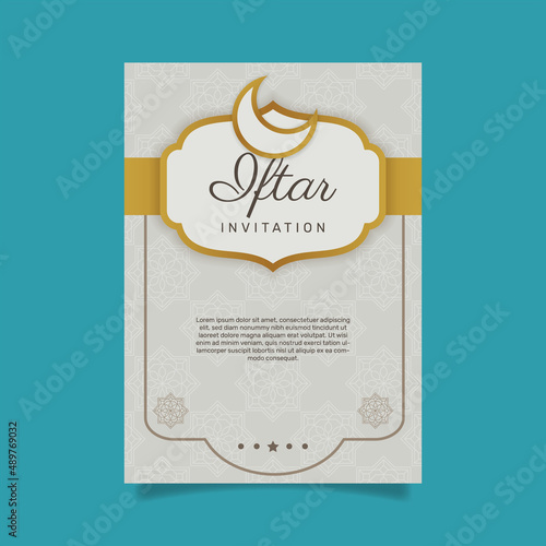 Flat iftar party invitation. - Vector.