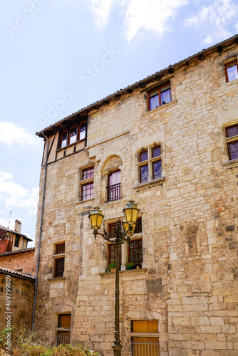 Fototapeta Naklejka Na Ścianę i Meble -  medieval building in street in town of Perigueux France