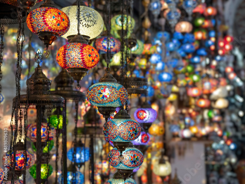 Colorful turkey glass lamps at the Grand Bazaar in Istanbul