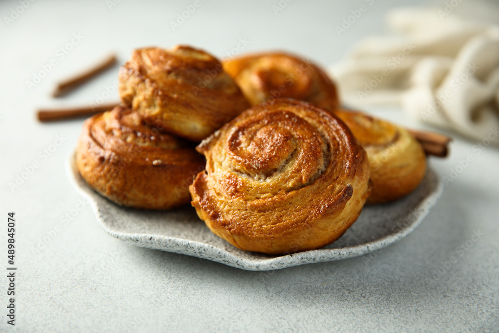 Homemade cinnamon rolls on a plate Homemade cinnamon rolls on a plate