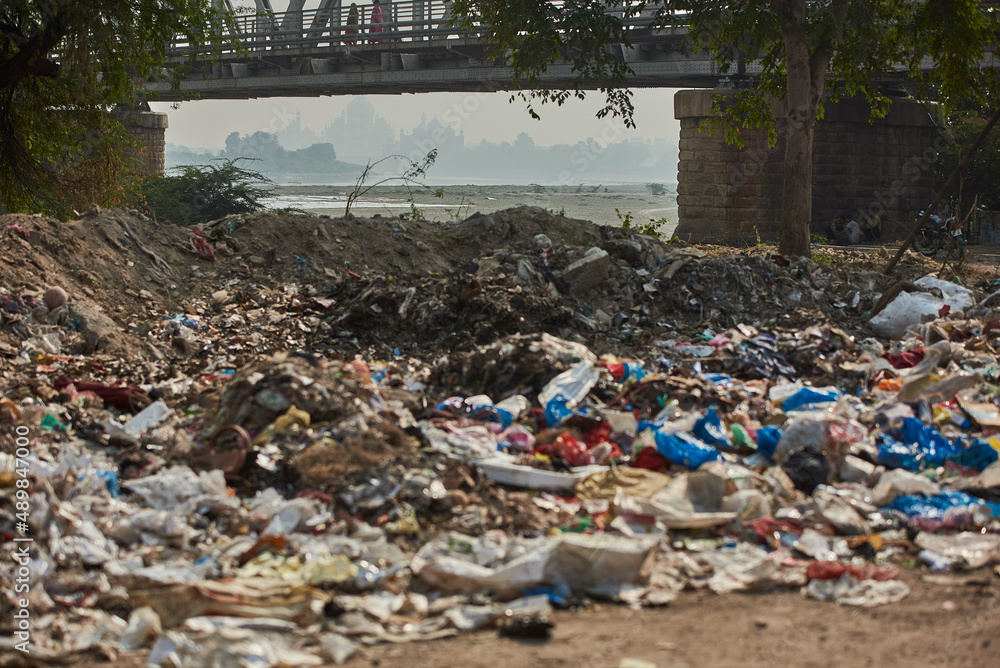 Garbage near the bridge in Agra near the Taj Mahal
