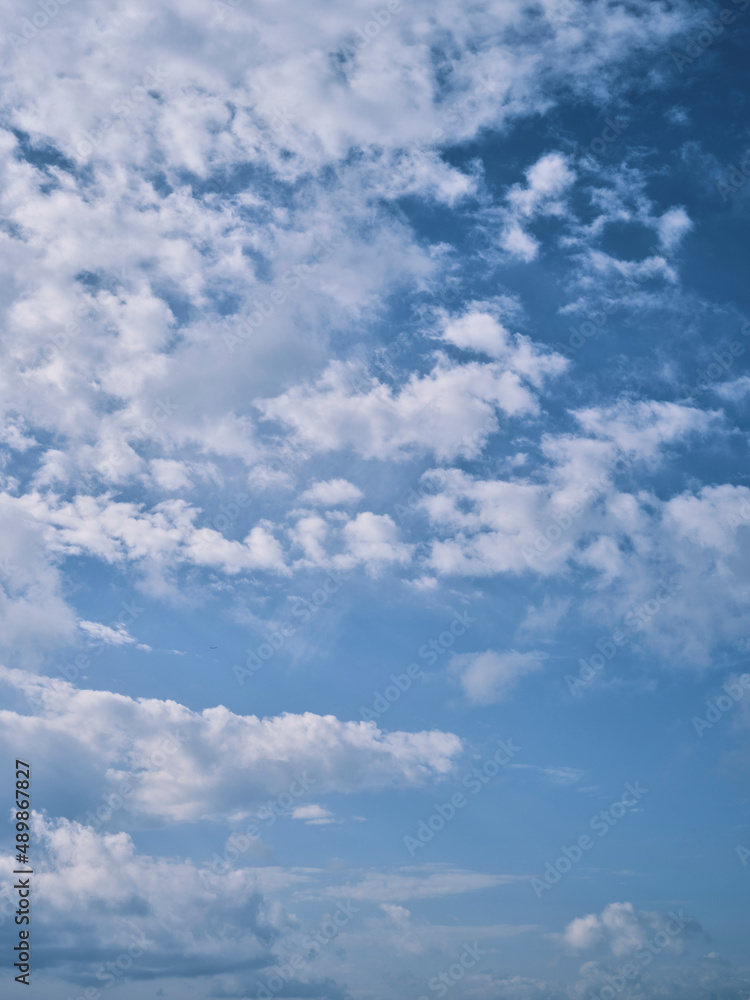 Fototapeta premium Blue sky and beautiful clouds