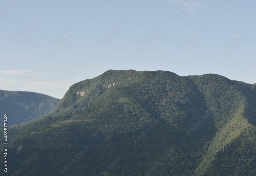 Montanhas da Serra da Rocinha. Divisa estado Rio grande do Sul co Sta.Catarina. Brasil. Linda e Perigosa.