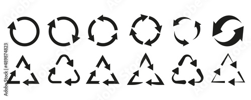 Original black round arrow icon. . Set of vector turn arrows. Vector illustration.