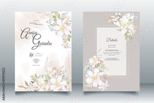  Wedding invitation card template set with beautiful white floral leaves Premium Vector