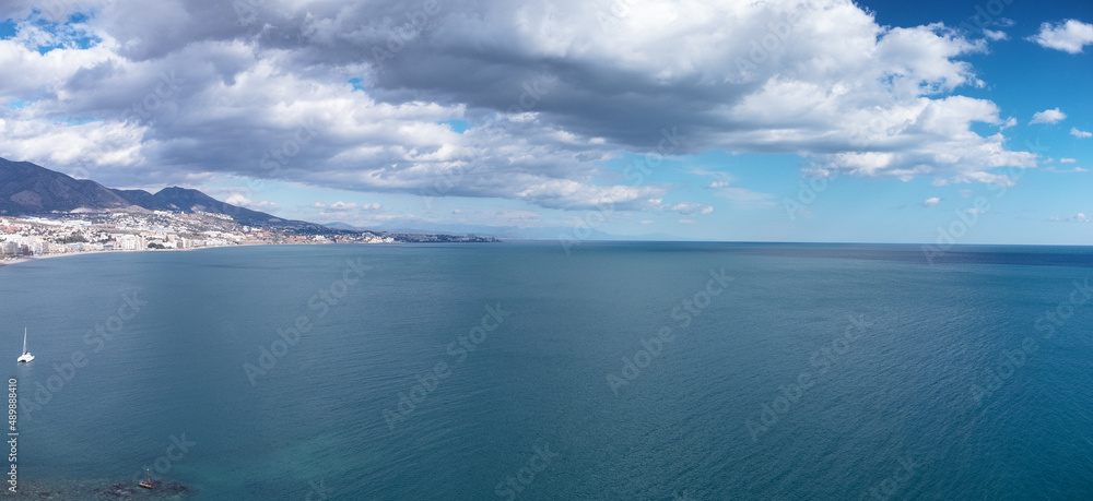 Obraz premium aerial view of the cos de del sol coastline