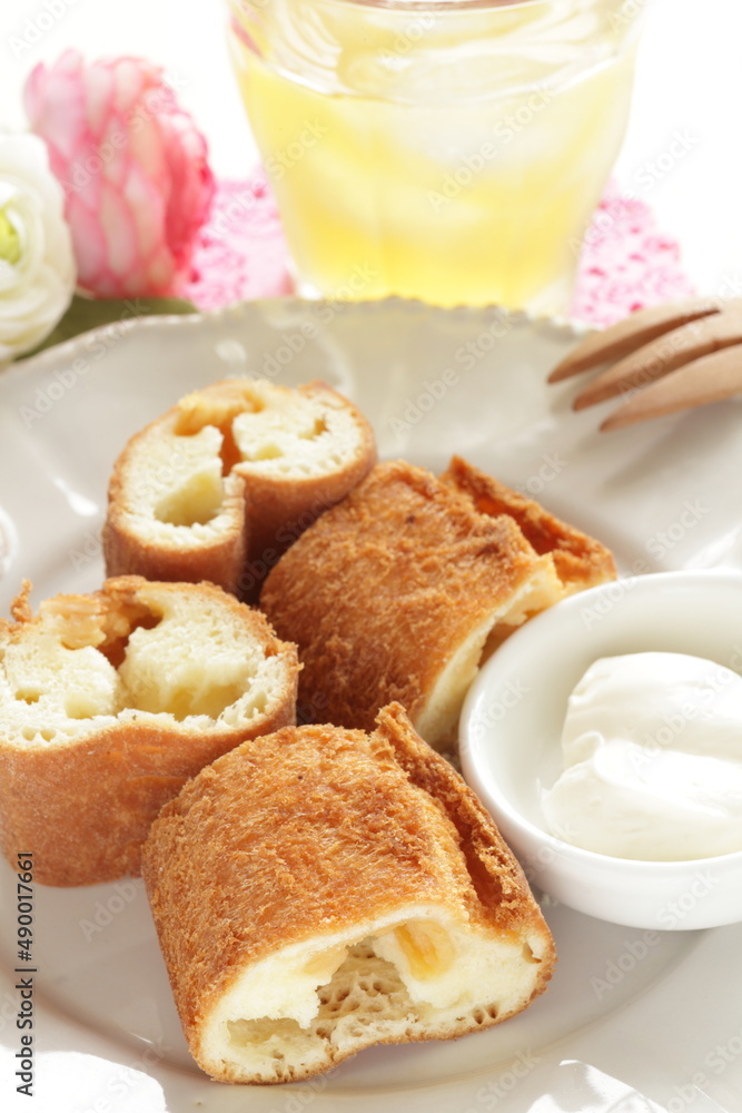 Asian deep dried bun served with cream cheese Asian deep dried bun served with cream cheese