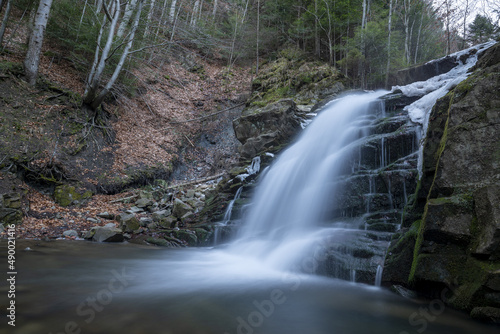 Fototapeta Naklejka Na Ścianę i Meble -  Waterfall in the Polish mountains