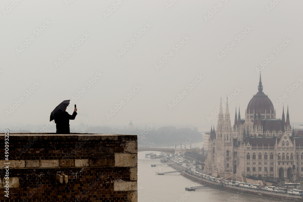 Fototapeta premium view from a rainy day in budapest