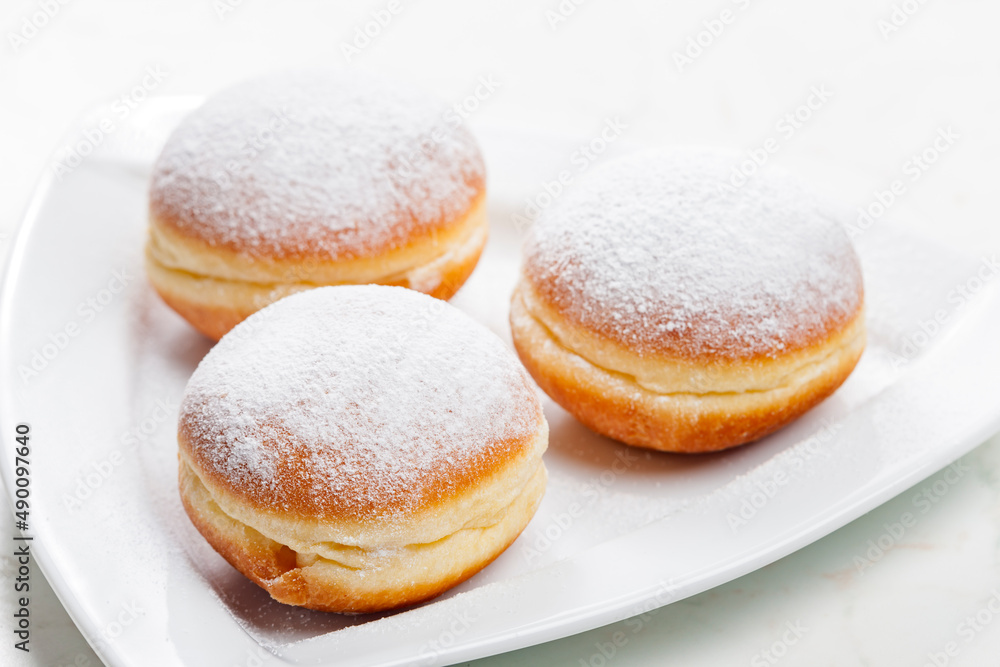 donuts filled with apricot jam donuts filled with apricot jam