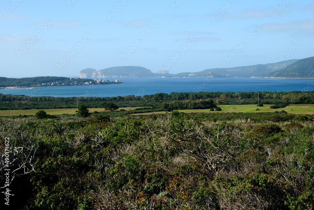 Veduta della baia di Porto Conte e di Capo Caccia da Monte Murone