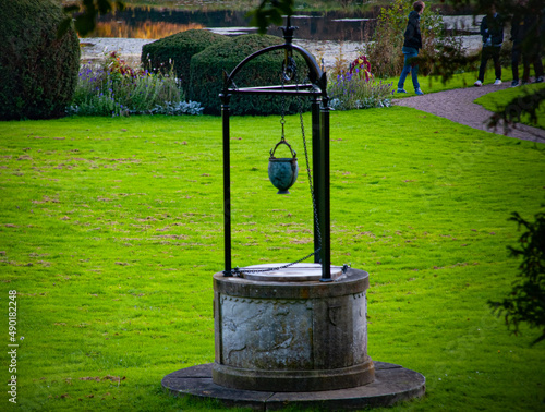 Old style well photo