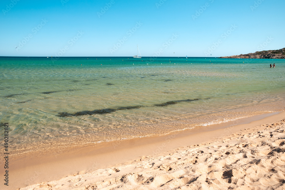 Sardegna, la bellissima spiaggia di Su Giudeu, vicino a Domus de Maria, in Italia, Europa