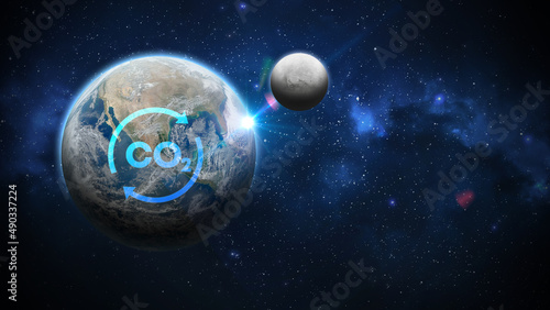Fototapeta Naklejka Na Ścianę i Meble -  Planeta terra visto do espaço com a lua cheia, seu satélite natural com símbolo de emissão de gás carbônico co2, construído no photoshop em composição de camadas digital