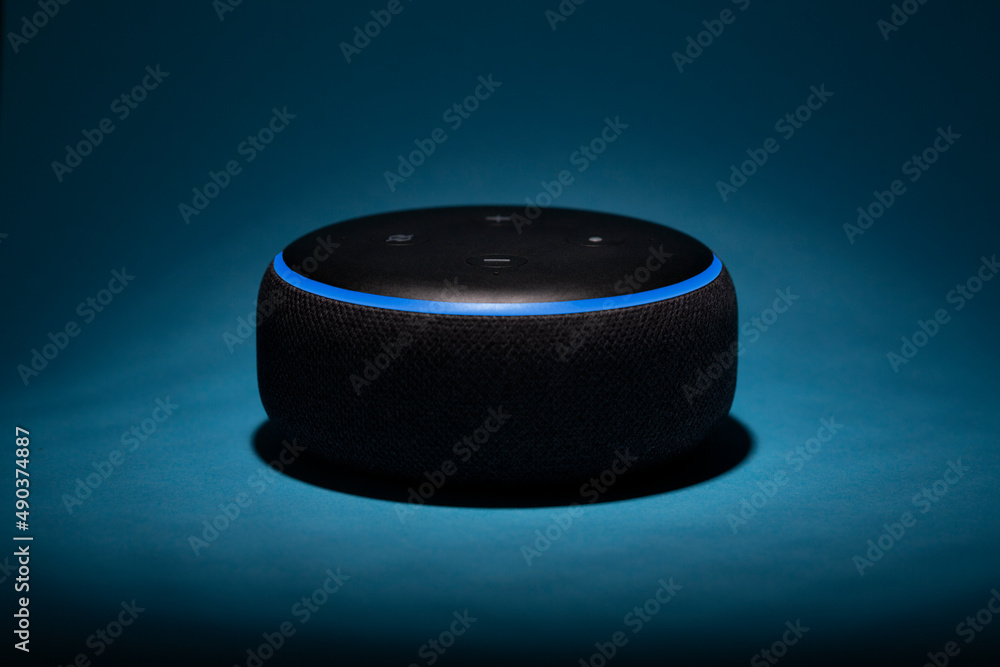 Amazon's Alexa Echo Dot in a studio closeup shot Stock 写真 | Adobe Stock