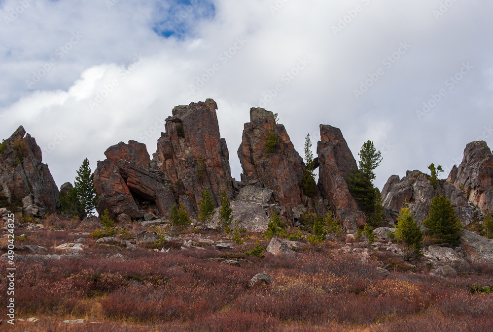 crown of stone blocks in the Altai mountains
