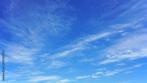 Fototapeta Naklejka Na Ścianę i Meble -  White clouds and blue sky suitable for background or sky replacement.