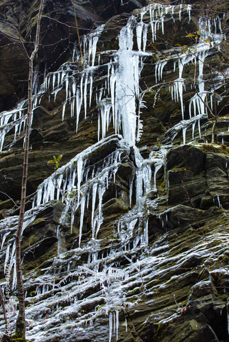 Ice formation draping a ledge at Bolton Notch in Connecticut. © duke2015