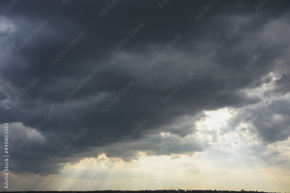Fototapeta premium cloudy sky on a rainy day