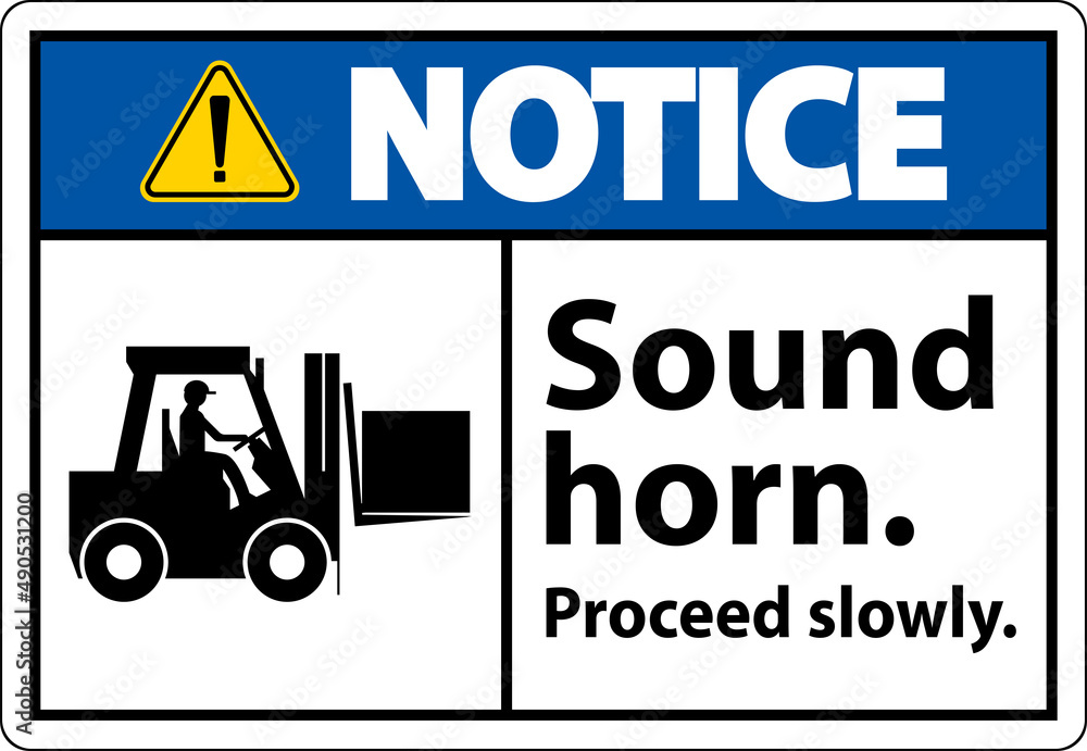 Obraz premium Notice Sound Horn Proceed Slowly Sign On White Background