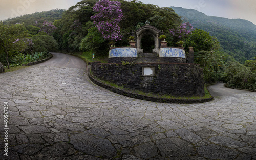 São Paulo, Brasil: Estrada velha de Santos, primeira ligão de São Paulo a Baixada Santista photo