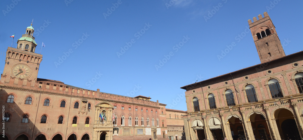 Palazzo d'Accursio which is the town hall and the Palazzo di Re Enzo in Piazza Maggiore.