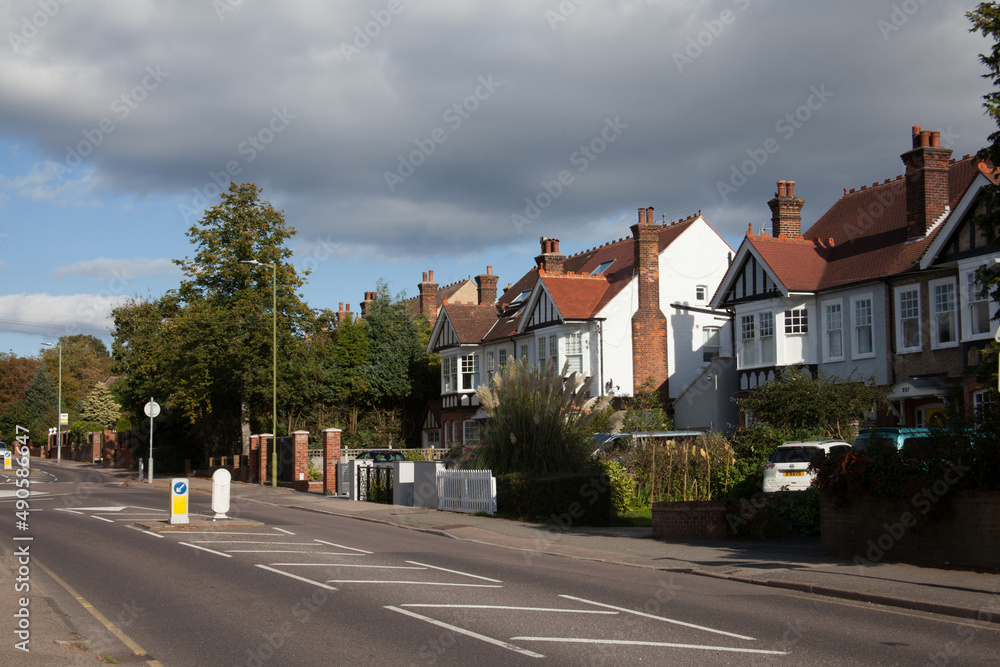 Houses in Potters Bar, Hertfordshire in the UK Houses in Potters Bar, Hertfordshire in the UK