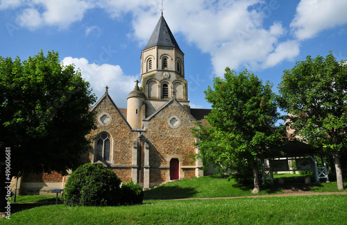 Saint Martin la Garenne, France - june 29 2018 : picturesque Saint Martin church © PackShot