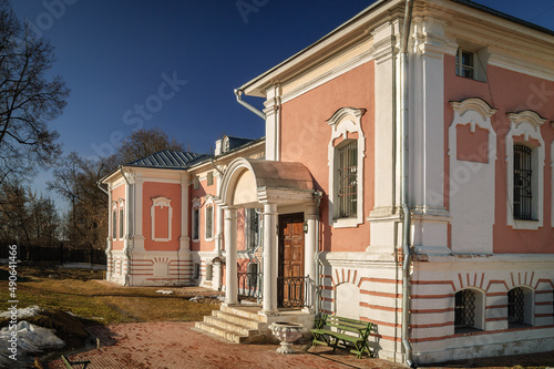 Schilderij op canvas Russia, Moscow region, the estate of Lopasnya-Zachatievskoe.